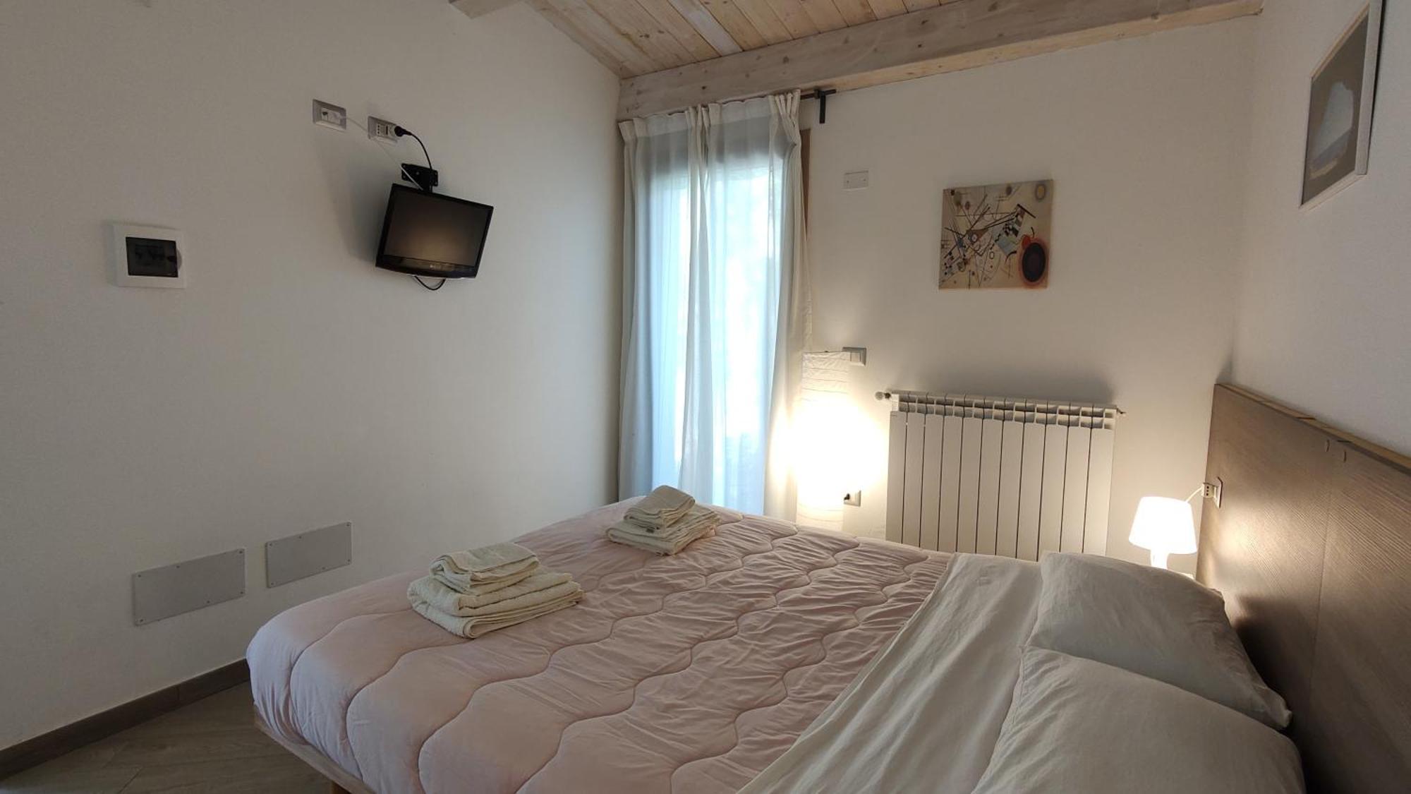 Memento Bed & Breakfast Ossi Bagian luar foto